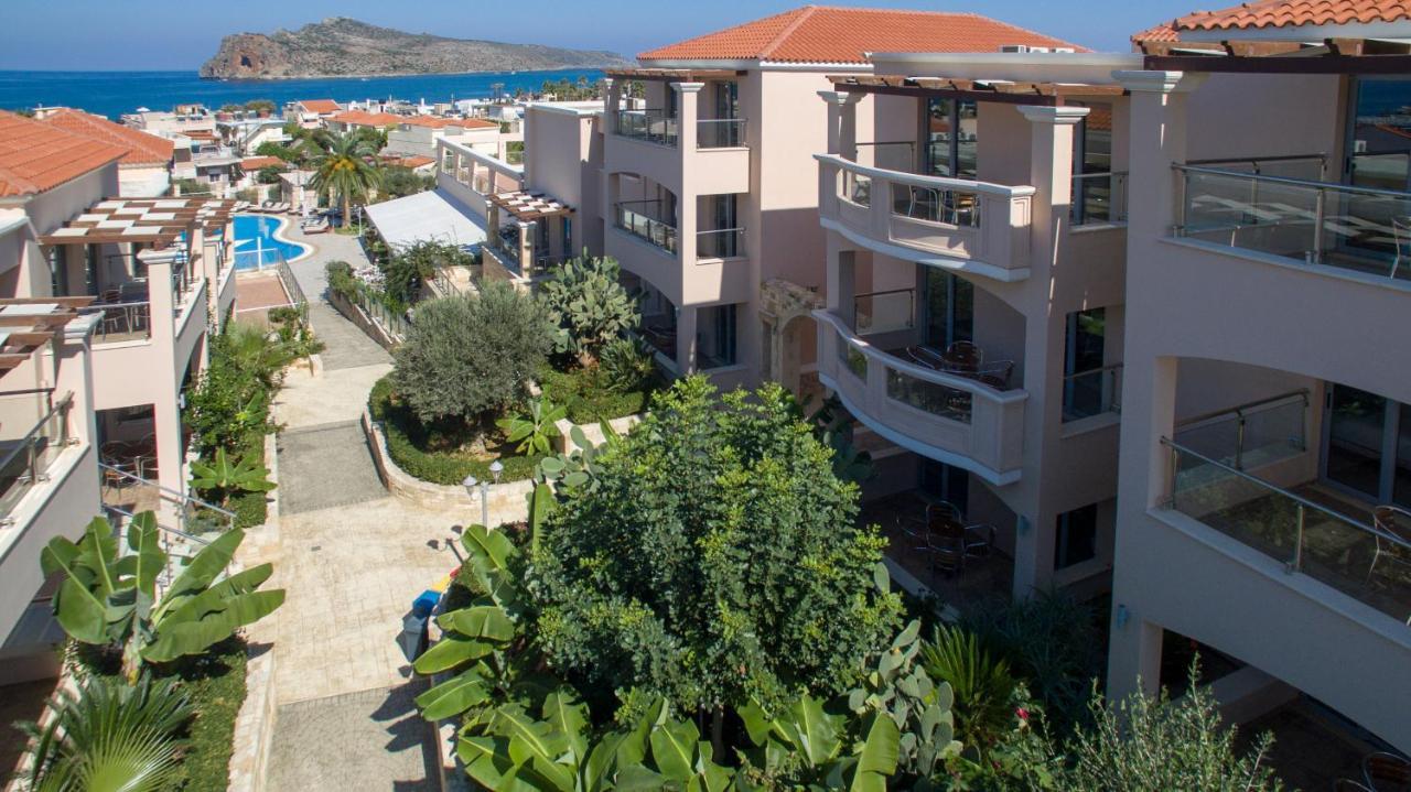 Isida Hotel Agia Marina エクステリア 写真