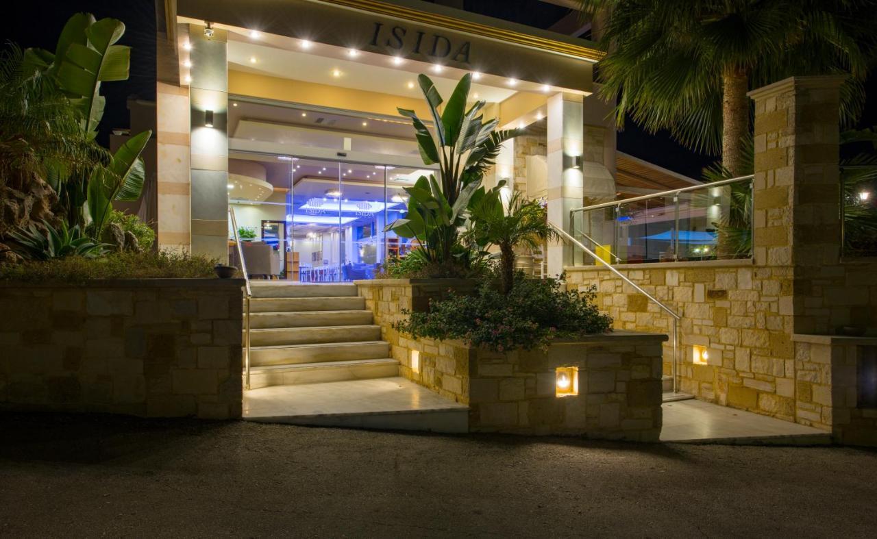 Isida Hotel Agia Marina エクステリア 写真