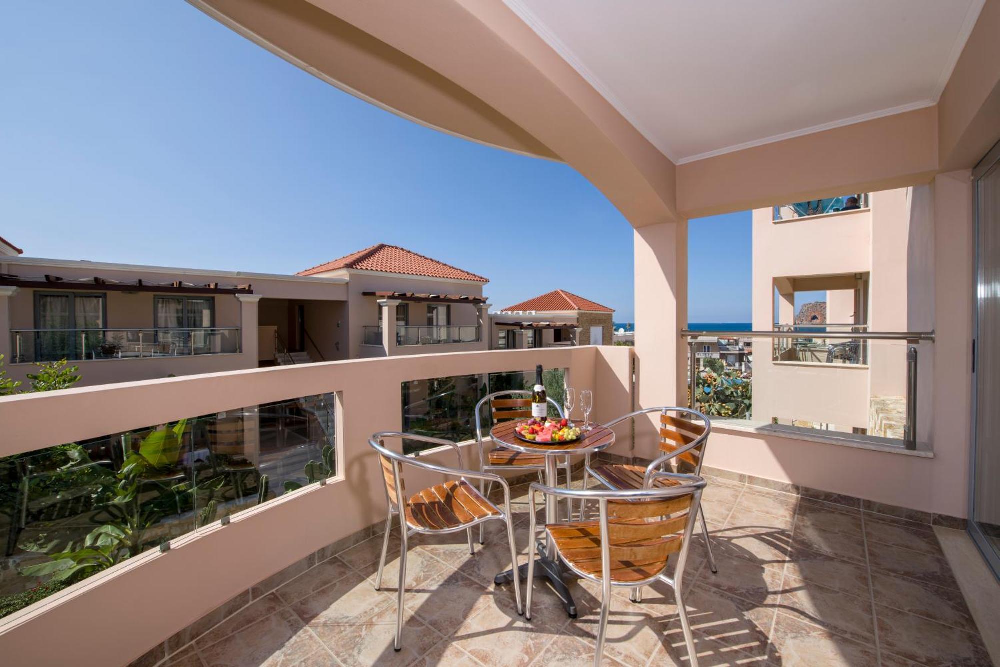 Isida Hotel Agia Marina 部屋 写真