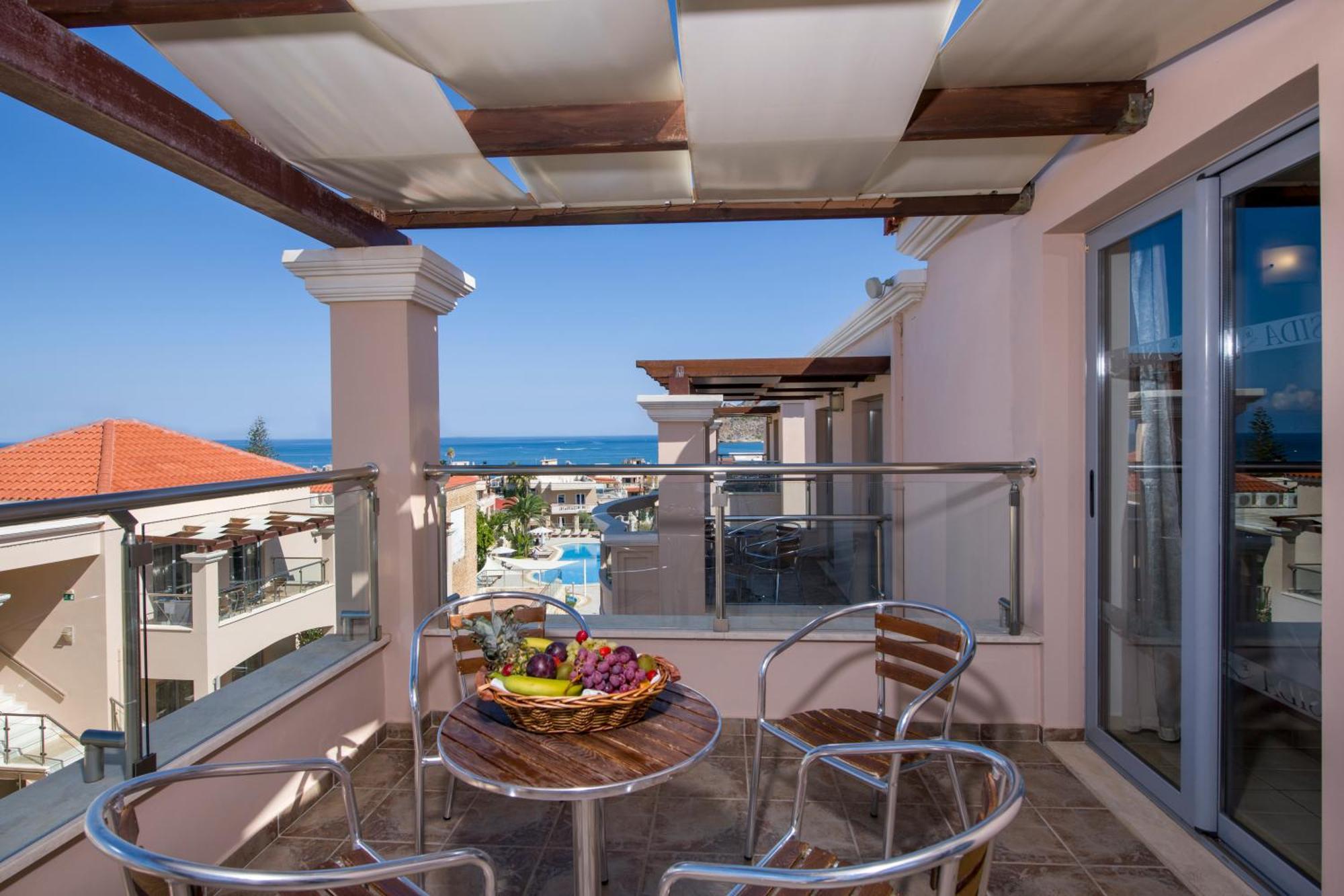 Isida Hotel Agia Marina 部屋 写真