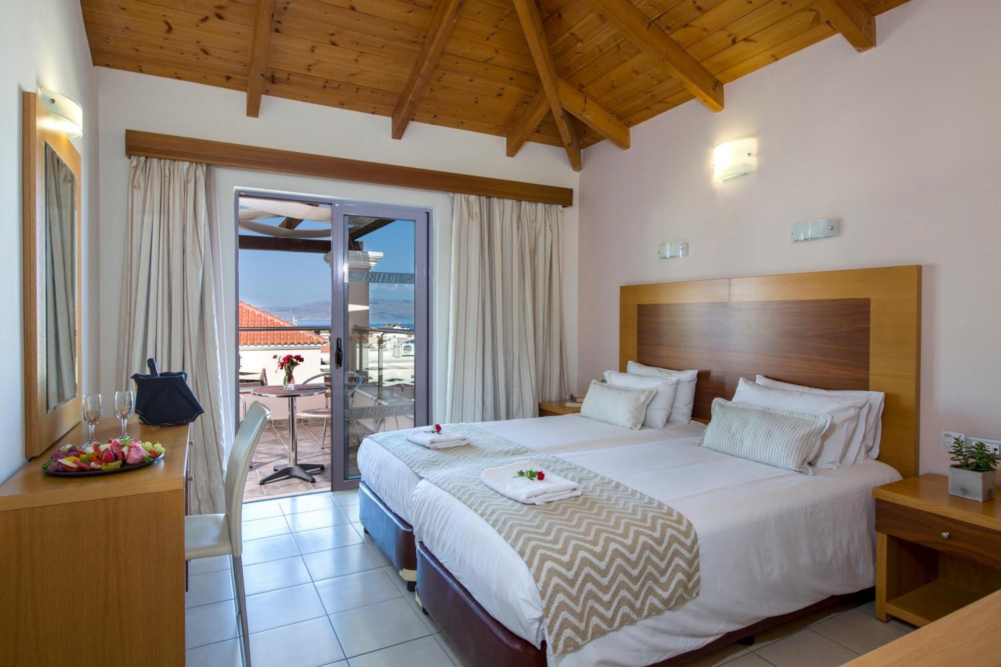 Isida Hotel Agia Marina 部屋 写真